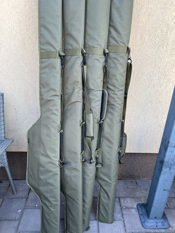 8288E491-1ADA-415A-A8F3-FE2E1275AE39