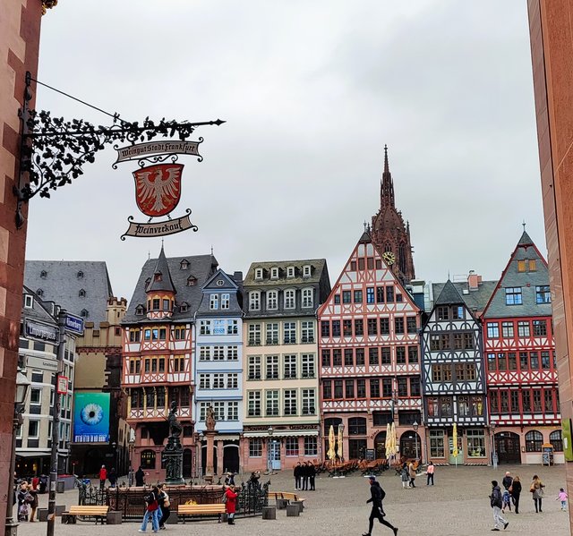 Callejeando Frankfurt y vuelta a Düsseldorf - Dusseldorf, Frankfurt, Colonia (23-26 Febrero) (4)