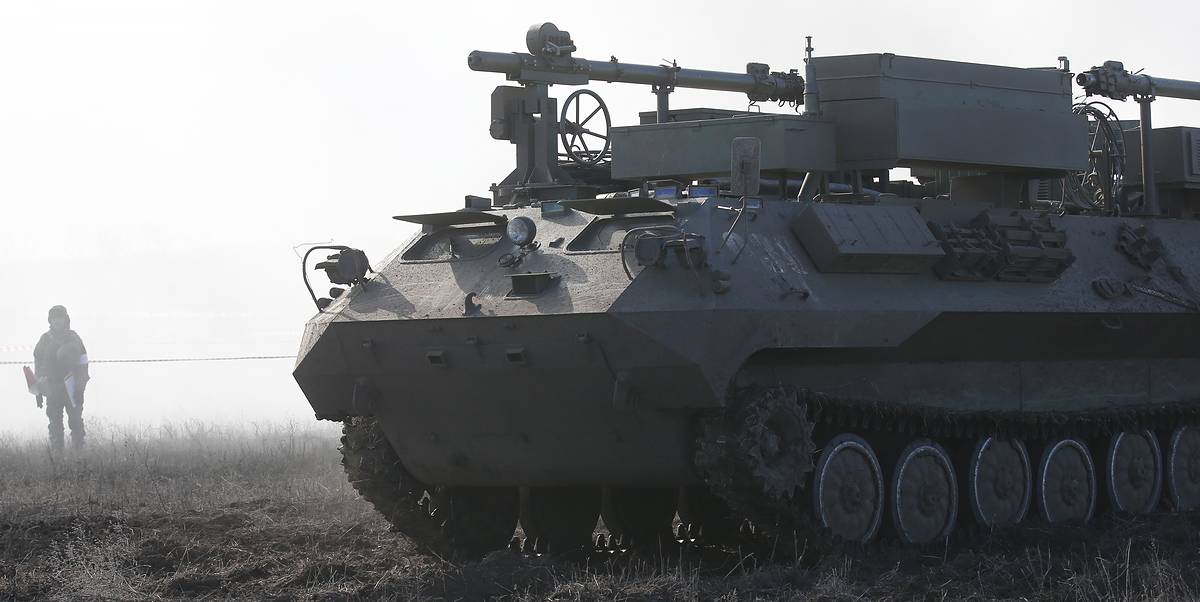 avtomatizirovannaya-stanciya-pomeh-iz-sostava-kompleksa-radioelektronnoi-borbyi-borisoglebsk2-k65j6n.jpg