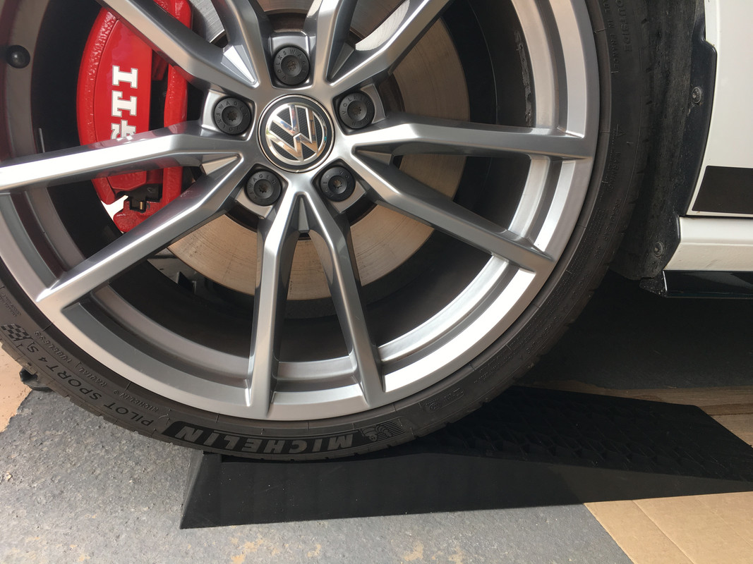 67BD0763-183A-47CA-BDF5-B61663758080