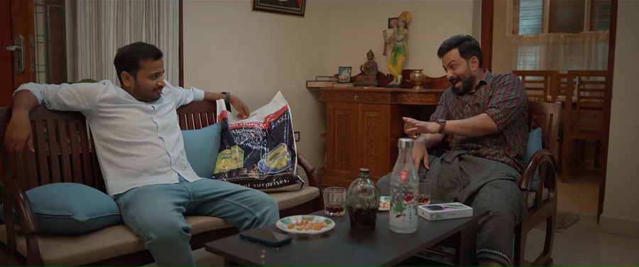 Guruvayoor Ambalanadayil 2024 WebRip [Hindi + Tamil + Telugu + Malayalam + Kannada] 480p, 720p, 1080p ESub Screenshot