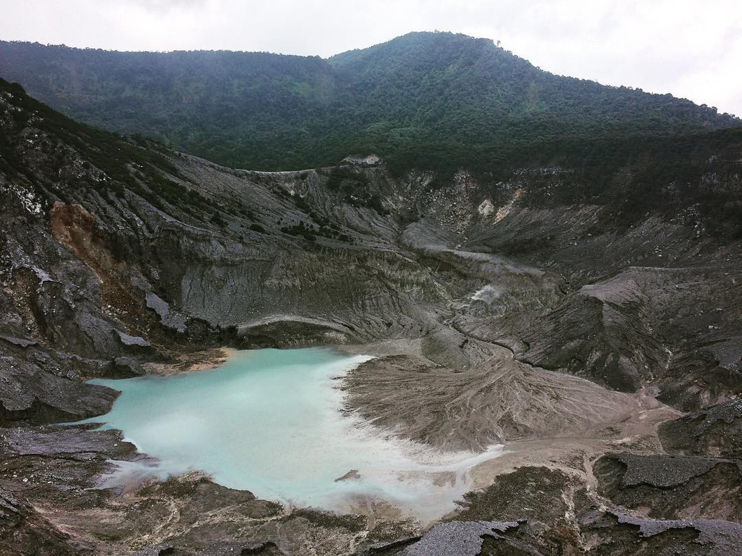 Wisata Gunung Tangkuban Perahu