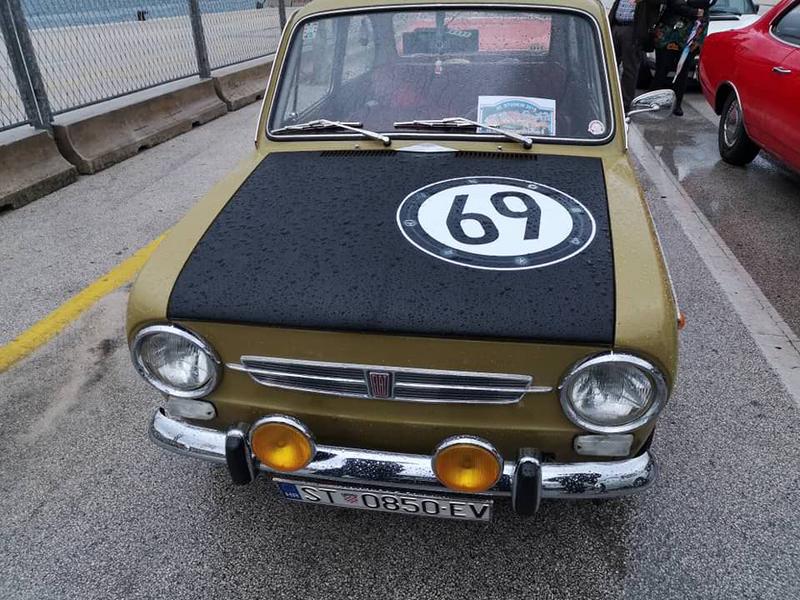  FIAT 850 Special KoM8frS