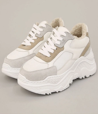 Giày sneaker nữ