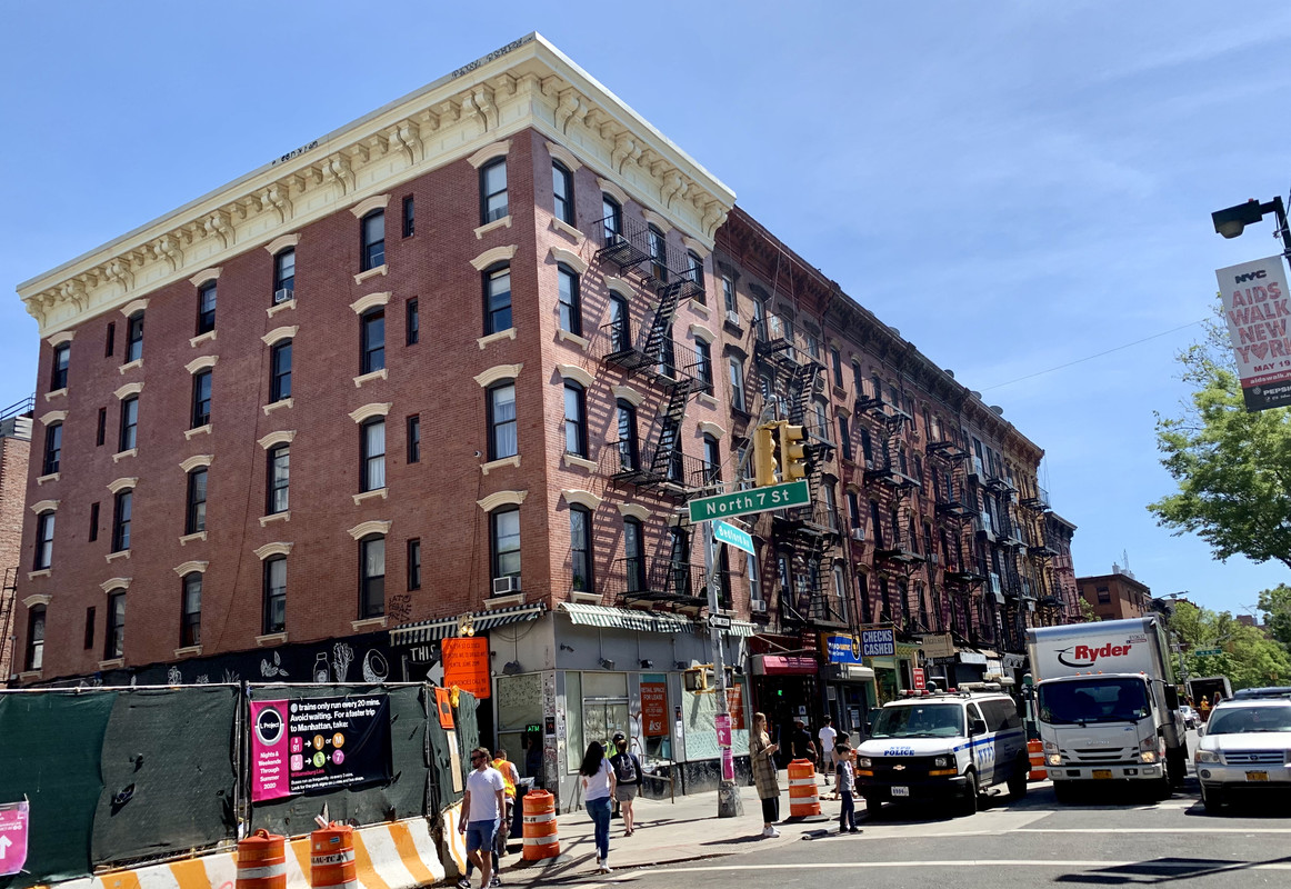 7D0E3CBA-168F-4EA6-BC89-76D9FC3F2792