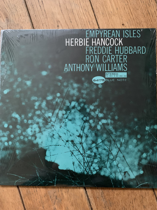 7ADA53FB-4F67-4883-8865-421435F38E6F