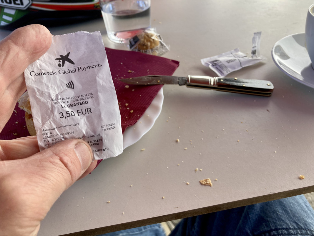 964F2D52-07B4-4F41-BA45-BD63D5B27DA1