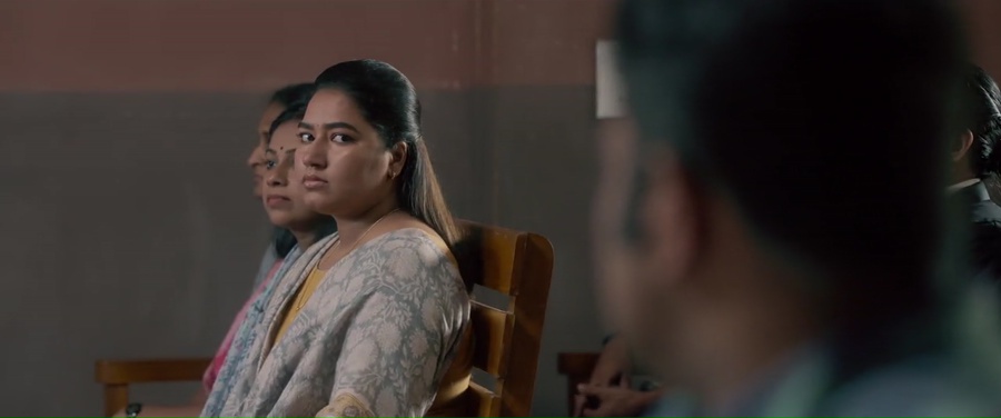 Nunakkuzhi 2024 WebRip [Telugu + Malayalam + Kannada] 480p, 720p ESub Screenshot