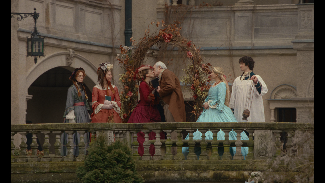 mpv-shot_The.Ugly.Stepsister.2025.2160p.UHD.BDRemux.HDR.DV.HEVC-Нечипорук_00_03_50_0001