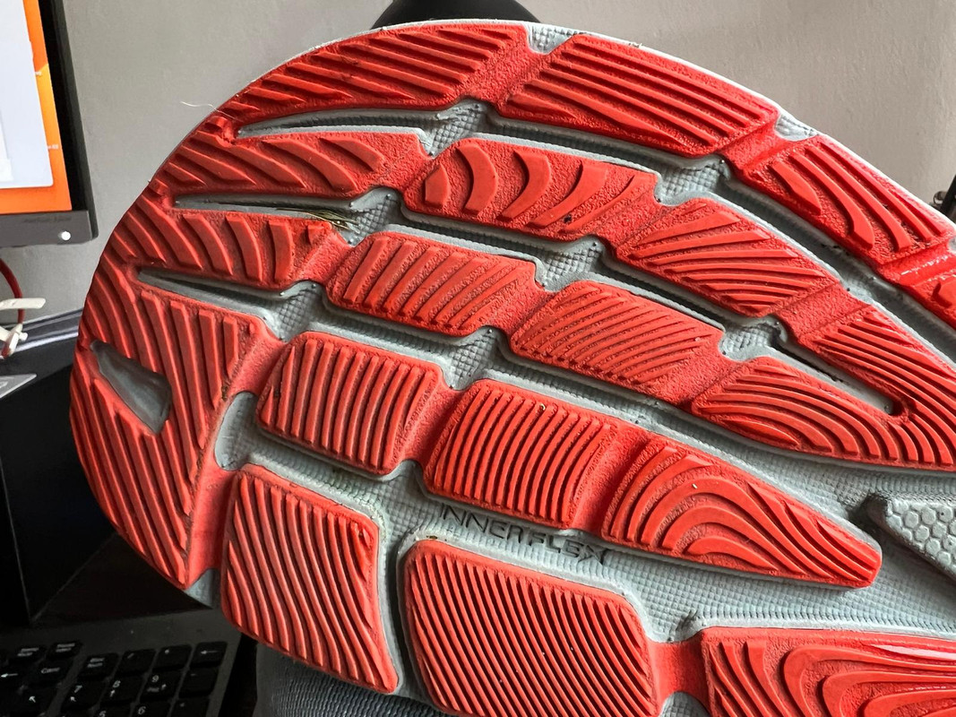 5f05c09c-d316-419e-9dda-f893d3e41611