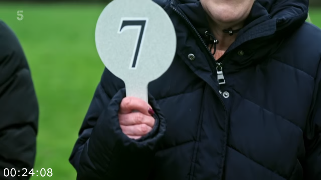 [Image: p85irc9atf9x.png]