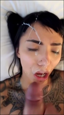 [Image: Cumshots25919120748.jpg]