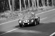 24 HEURES DU MANS YEAR BY YEAR PART ONE 1923-1969 - Page 48 59lm51-Osca750-S-P-R-Rodriguez-10