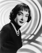 carolyn-jones-b06