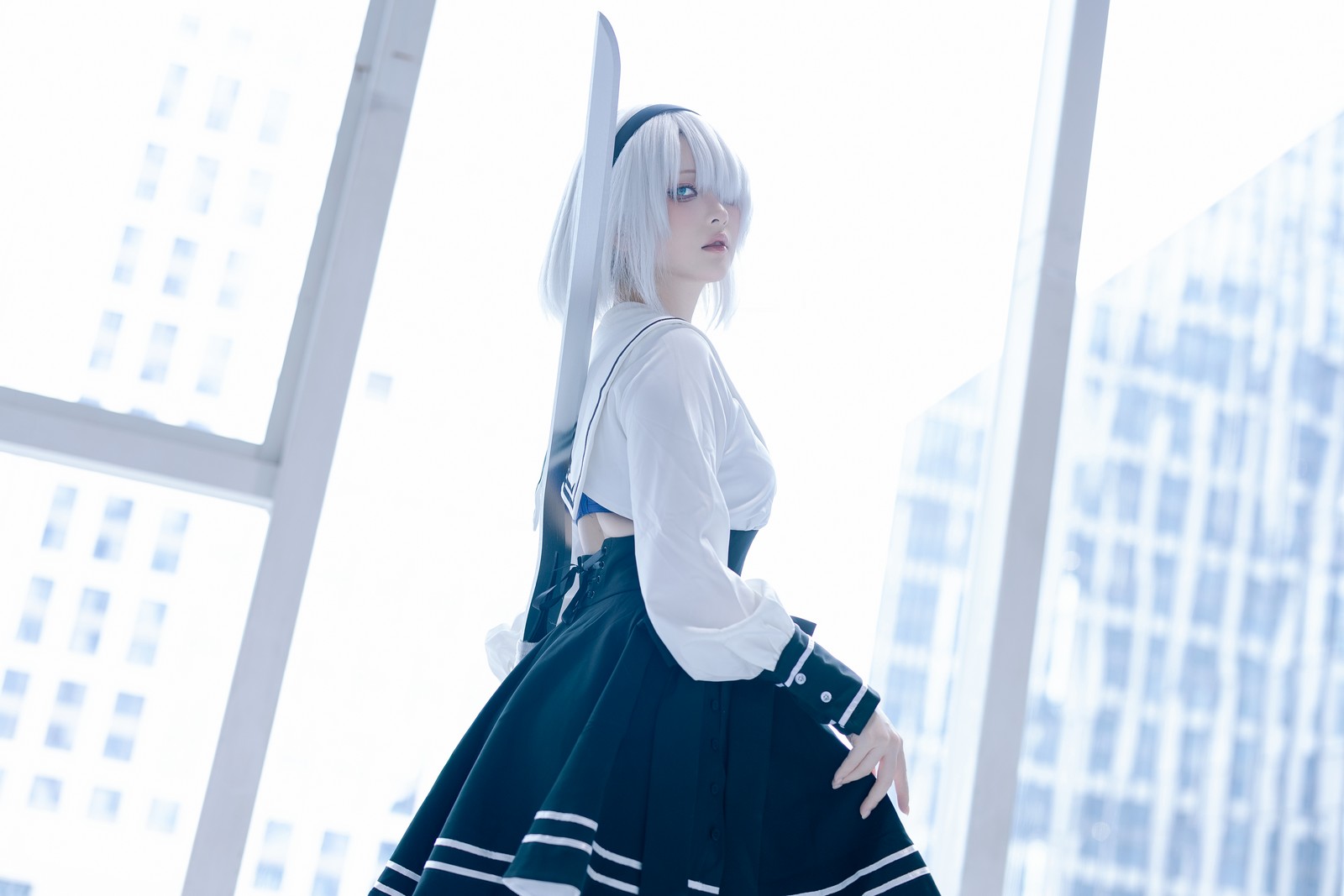 屿鱼 Yuyu 2B 萤火虫场照 Cosplay 写真合集（16P｜96MB）插图