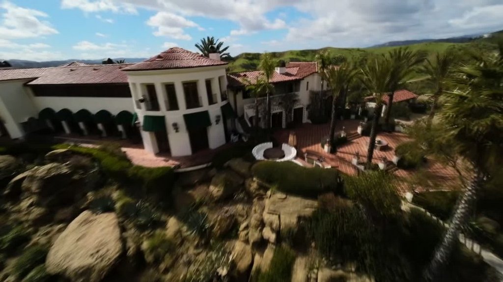 [Image: 9cn5eye56ekc.jpg]