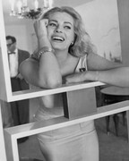 anita-ekberg-me83
