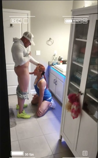 [Image: Cumshots5589000134.jpg]