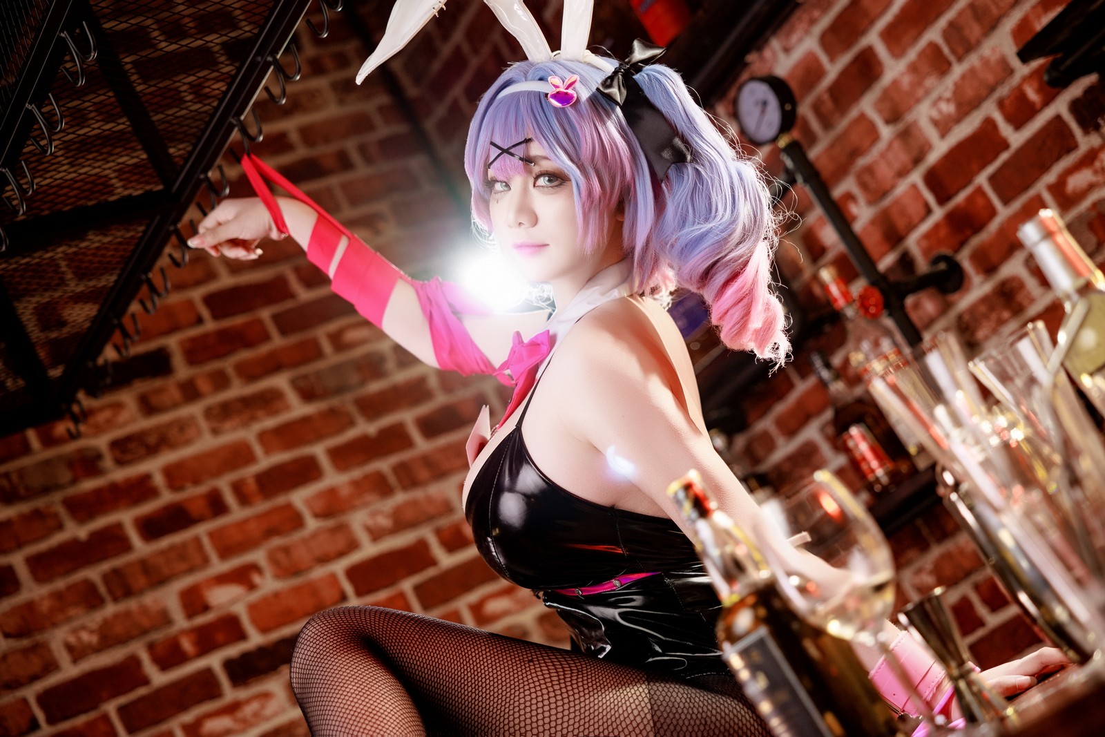 阿雪雪写真初音未来兔子洞Cosplay（105P+1V / 1.63G）VOCALOID主题写真插图