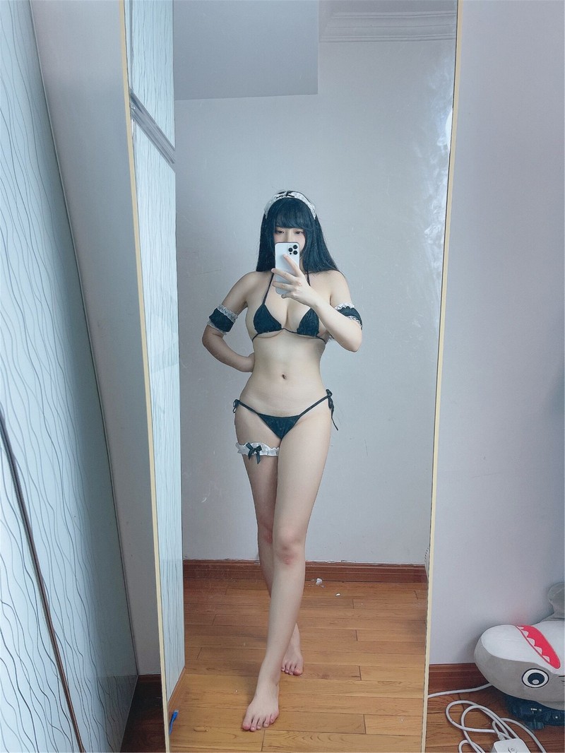 糖果果Candy 情趣女仆 Cosplay 写真集【29P｜97MB】插图3