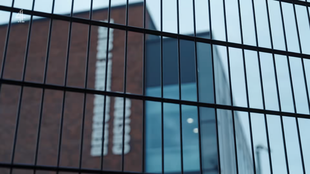 [Image: 0jpq42sffzi8.png]