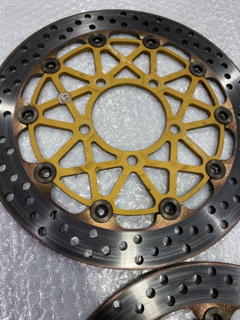 84DD9573-49A2-40CB-80C3-6DAD1F3BDB51