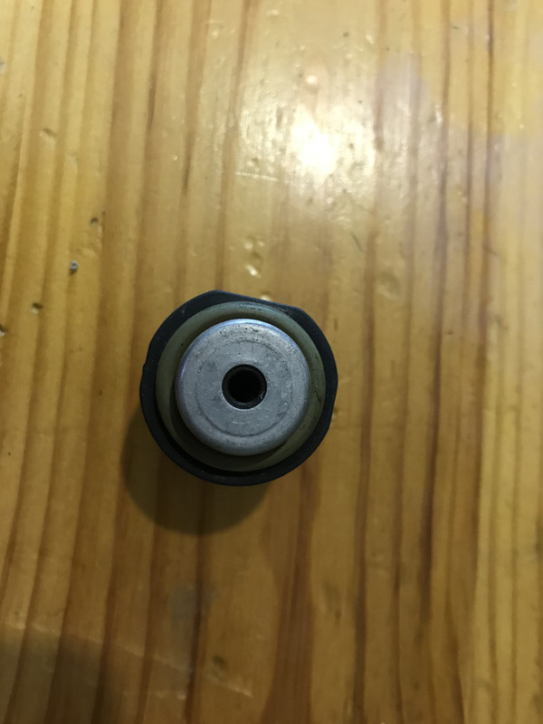 9E73E6D4-1CD7-4D82-A313-4E8BAF7B7F52