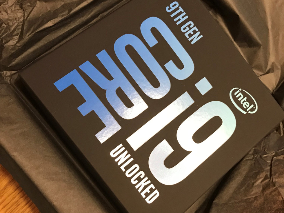613141-intel-core-i9-9900k-box-2