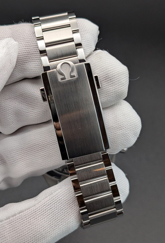 PXL_20251008_005101973