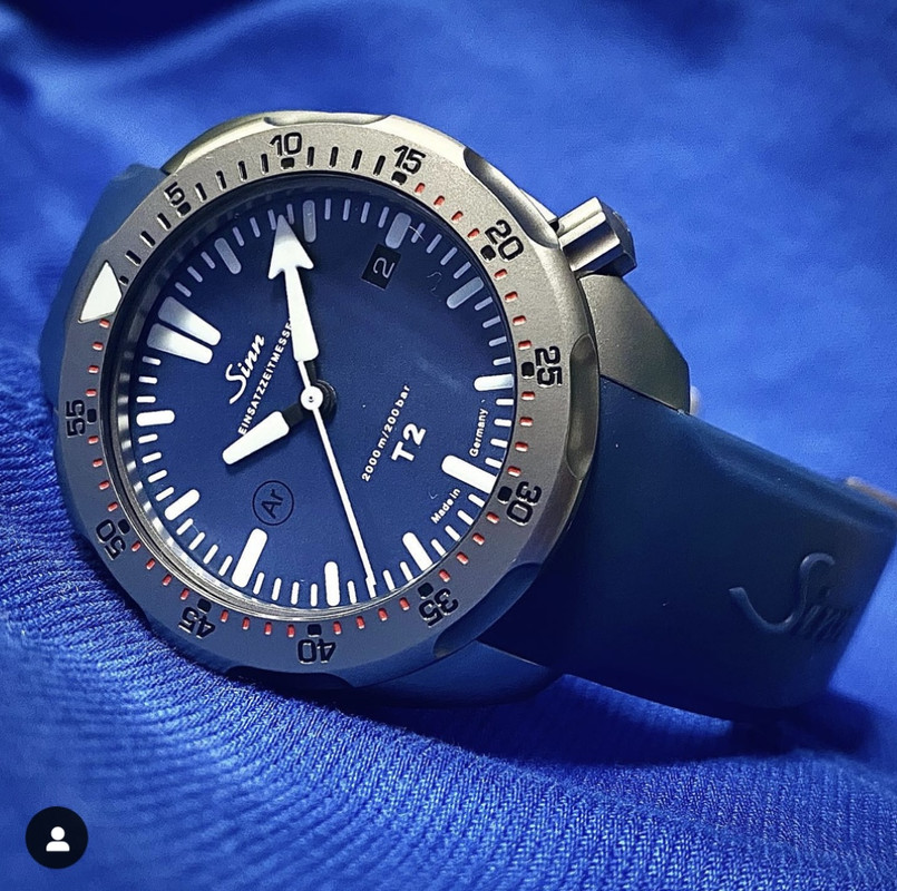 FA023C74-992E-4A25-9D1D-05BFB7B311AC