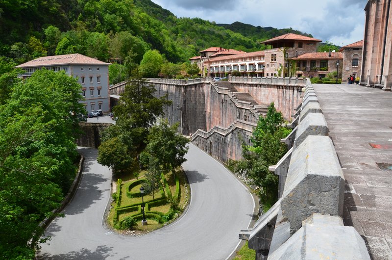 BASÍLICA DE COVADONGA-16-5-2013-ASTURIAS - Paseando por España-1991/2016 (47)