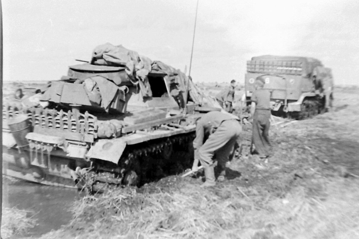 Panzer, Tanks, Panzerangehörige, Kriegseinsatz_P