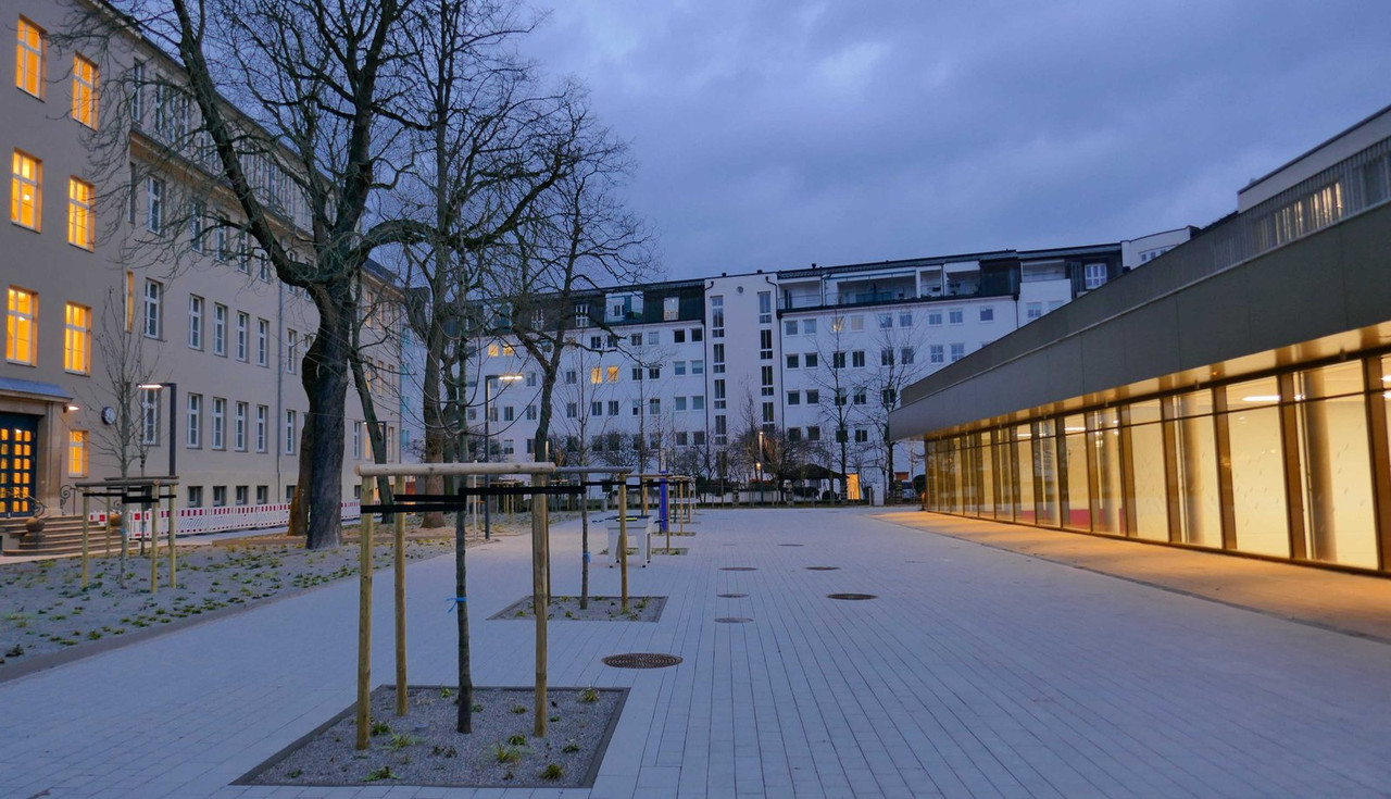 Bild: https://i.postimg.cc/8P2ryd5S/P1260195.jpg
