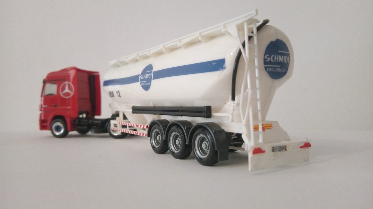 Mach (9376)