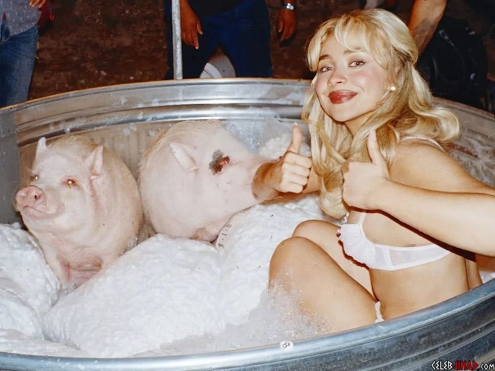 sabrina-carpenter-pigs