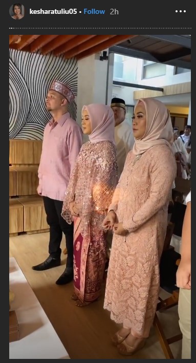 Lamaran Kesha Ratuliu dan Adhi Permana