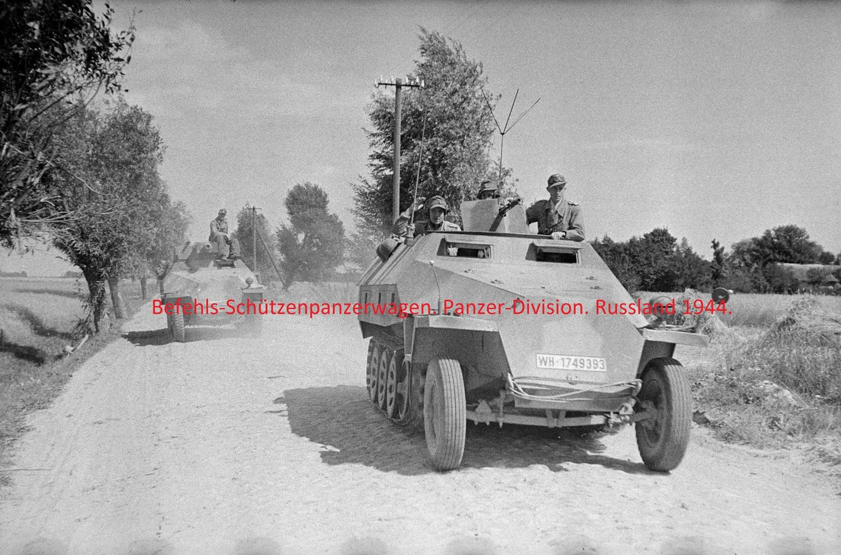 Befehls-Schützenpanzerwagen 251. Panzer-Division