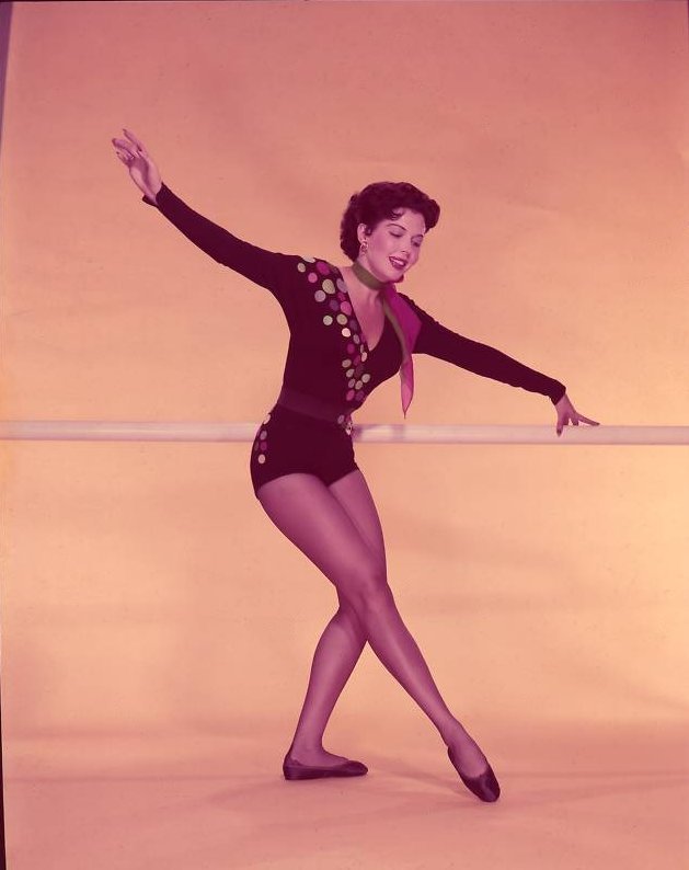 Ann_Miller_b40