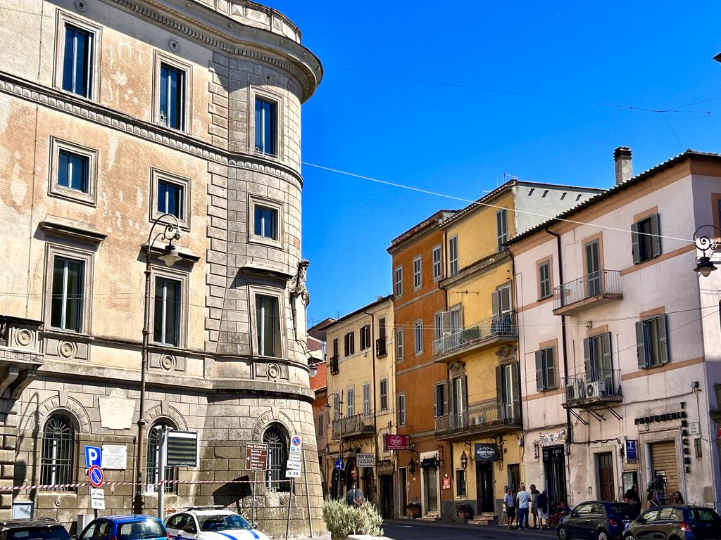 Жаркий сентябрь на побережье Тирренского моря.