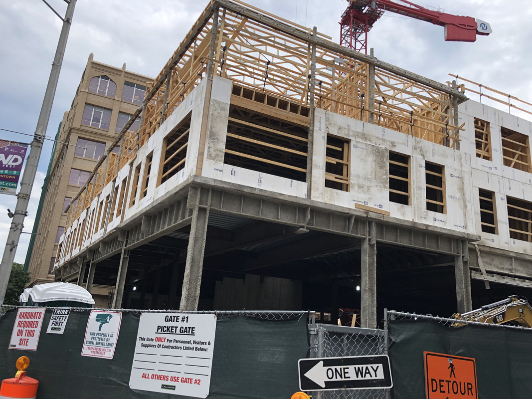 7297266C-CD51-4F02-9F09-5C3EFEB7E8E3