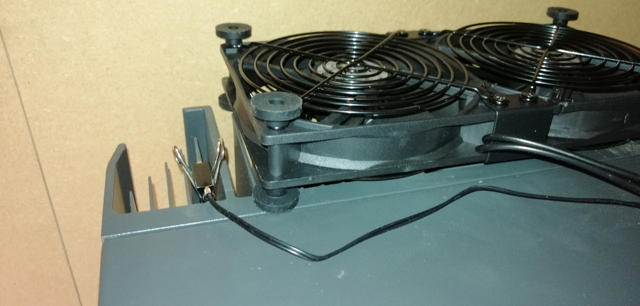 close up showing temp probe