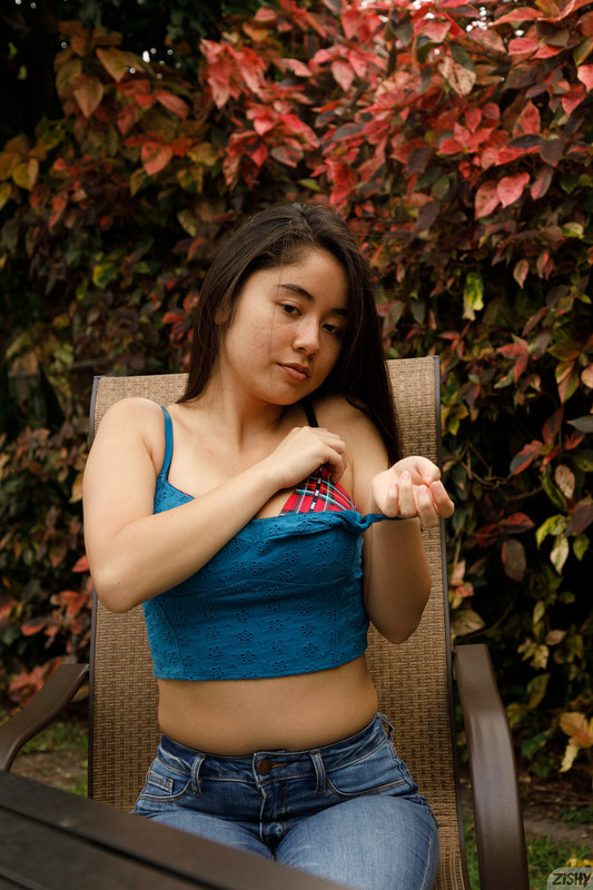 full_024_1416561644446675