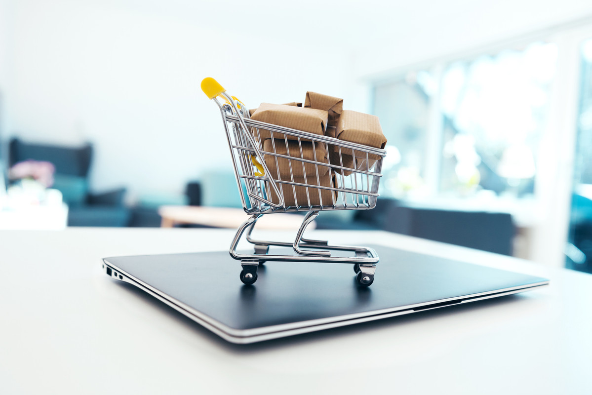 Tracking and Categorizing Expenses in eCommerce