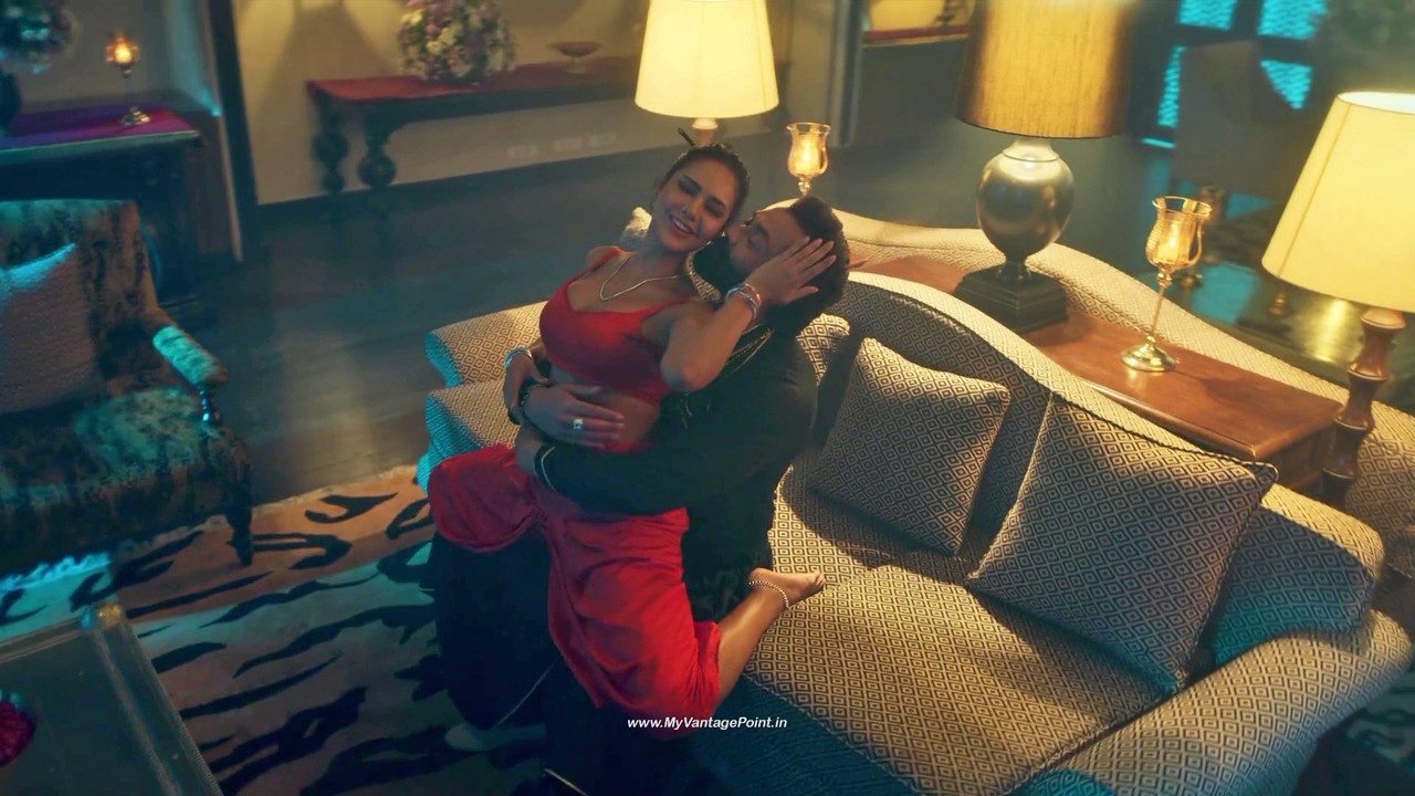 67-Esha-Gupta-Hot-in-Aashram-Web-Series