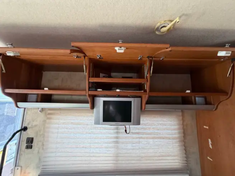 Vehicle thumbnail 22