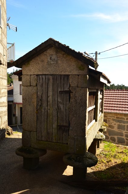 PUXEDO-28 Y 29-5-2024 - Galicia y sus pueblos - 2017/2024 (15)