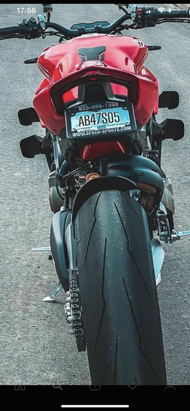 63A70695-2F82-4AA3-8E31-70D7CF258063