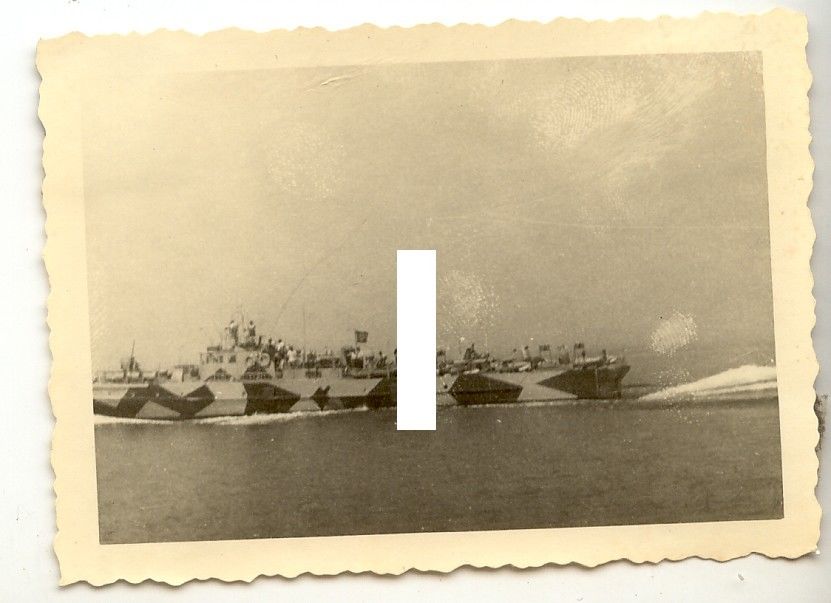 deutsches Kriegsschiff R Boot Räumboot Tarnanstr