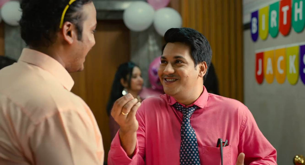 Constable Girpade (2023) Season 1 [Hindi] WebRip 480p, 720p - Complete Screenshot
