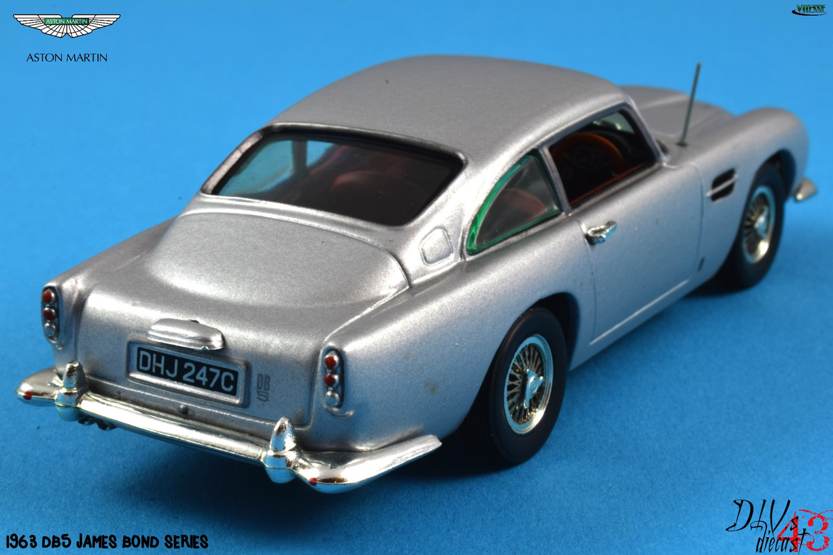 Aston Martin_DB5_James Bond_Vitesse (5)